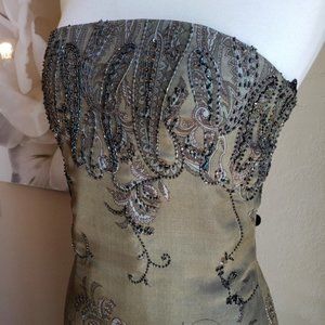 Incredible Kay Unger Beaded Gown - size 10